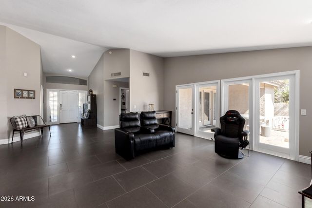 4147 E GLENCOVE Circle, Mesa, AZ 85205