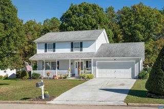 252 FLINT MOUNTAIN DR, Stuarts Draft, VA 24477