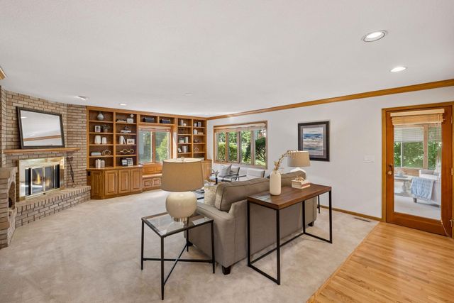 11304 Bluestem Lane, Eden Prairie, MN 55347
