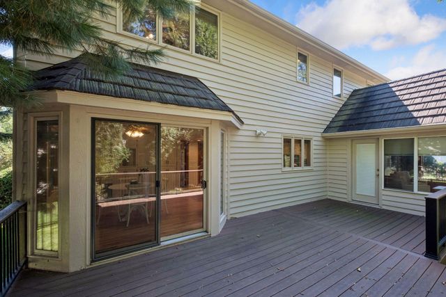 11304 Bluestem Lane, Eden Prairie, MN 55347