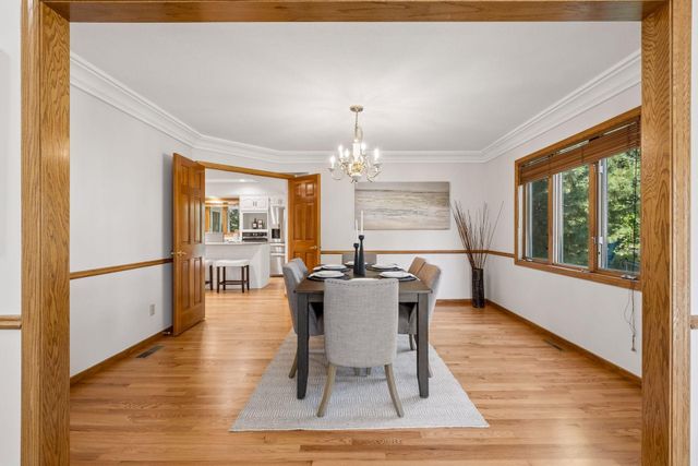 11304 Bluestem Lane, Eden Prairie, MN 55347