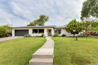 207 Meadowood Lane, San Antonio, TX 78216