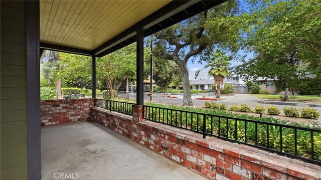 537 Cypress, Pasadena, CA 91103