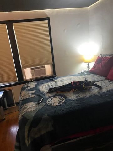 15616 Loomis Avenue, Harvey, IL 60426