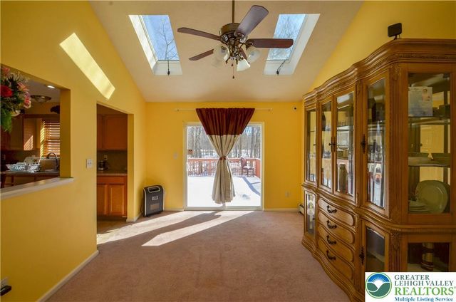 1214 Shadblow Road, Tobyhanna Twp, PA 18346