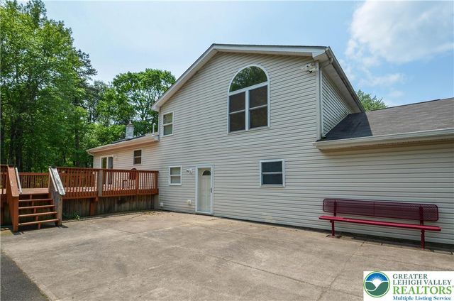 1214 Shadblow Road, Tobyhanna Twp, PA 18346