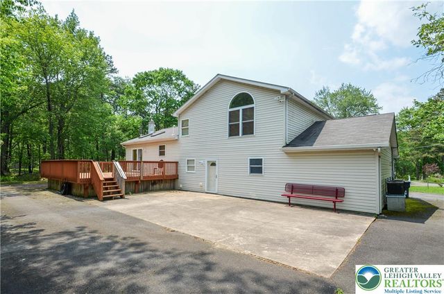 1214 Shadblow Road, Tobyhanna Twp, PA 18346