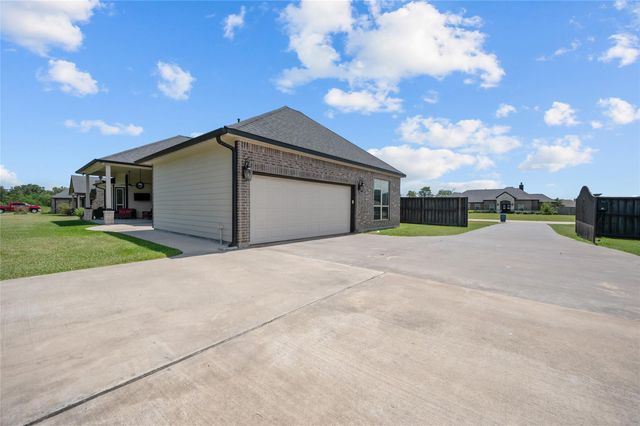 6726 Mulberry Bayou Drive, Baytown, TX 77523