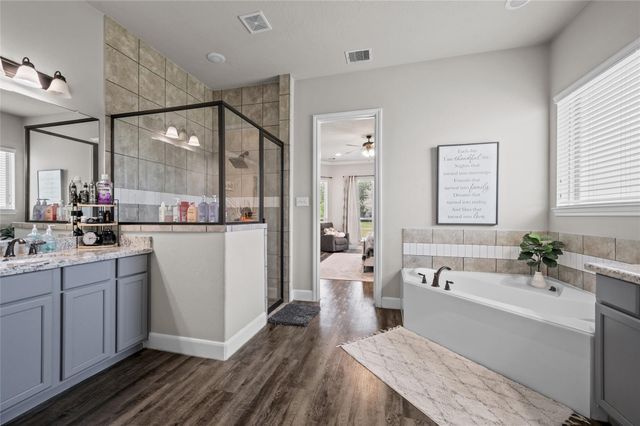 6726 Mulberry Bayou Drive, Baytown, TX 77523