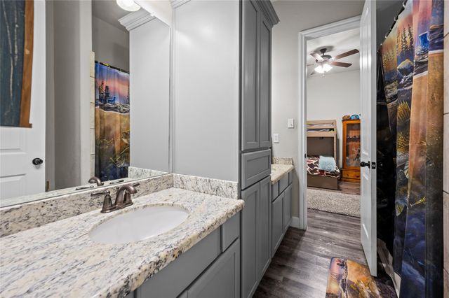 6726 Mulberry Bayou Drive, Baytown, TX 77523