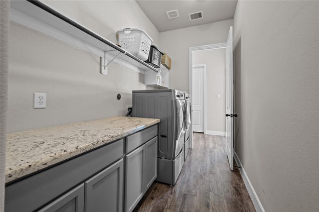 6726 Mulberry Bayou Drive, Baytown, TX 77523