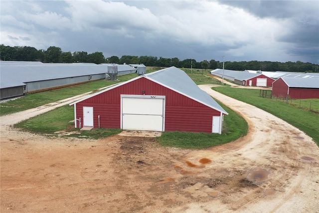 12470 Jimmy Devault Road, Farmington, AR 72730