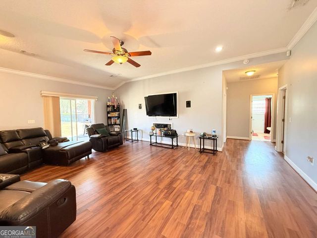 94 Taylor Wells Lane, Hinesville, GA 31313