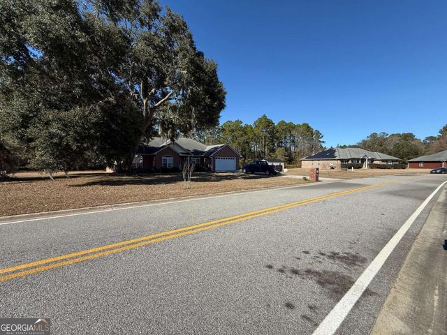 94 Taylor Wells Lane, Hinesville, GA 31313