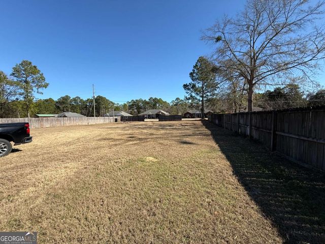 94 Taylor Wells Lane, Hinesville, GA 31313