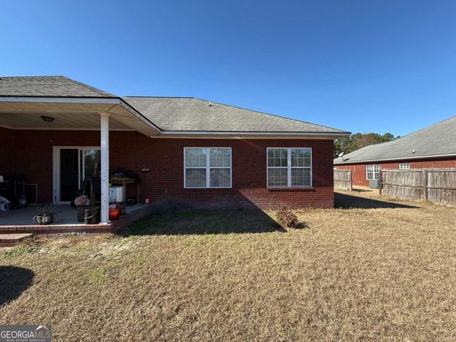 94 Taylor Wells Lane, Hinesville, GA 31313