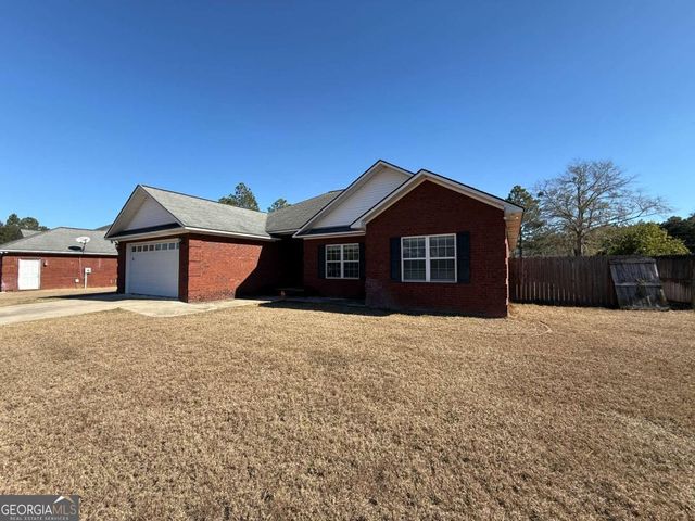 94 Taylor Wells Lane, Hinesville, GA 31313