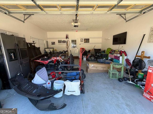 94 Taylor Wells Lane, Hinesville, GA 31313