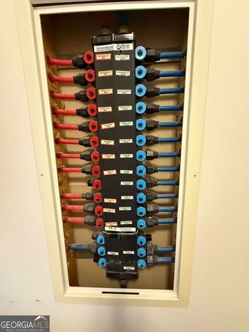 94 Taylor Wells Lane, Hinesville, GA 31313