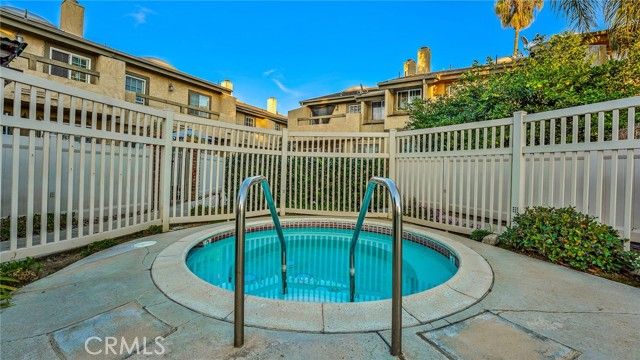 181 W La Verne Ave 5, Pomona, CA 91767