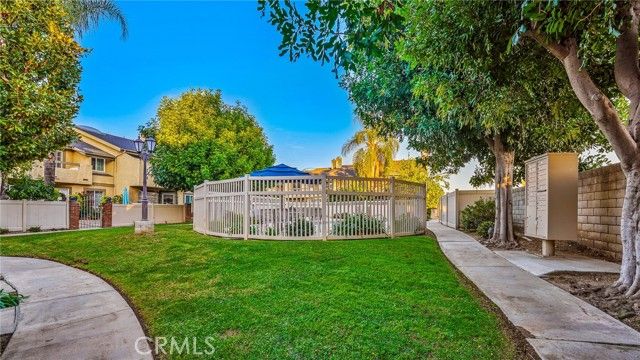 181 W La Verne Ave 5, Pomona, CA 91767