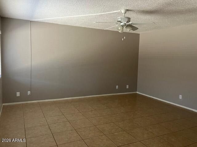 302 W Medlock Drive Apt 12, Phoenix, AZ 85013