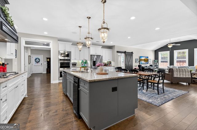 3730 Williams Point Drive, Cumming, GA 30028