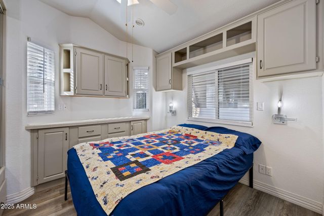 2209 OLD CROOKS Trail, Overgaard, AZ 85933