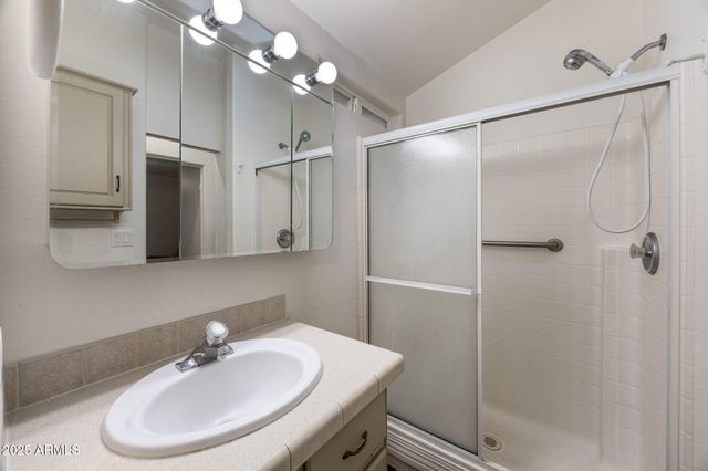 2209 OLD CROOKS Trail, Overgaard, AZ 85933