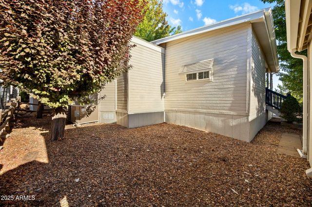 2209 OLD CROOKS Trail, Overgaard, AZ 85933