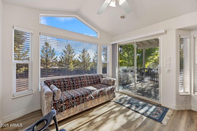 2209 OLD CROOKS Trail, Overgaard, AZ 85933