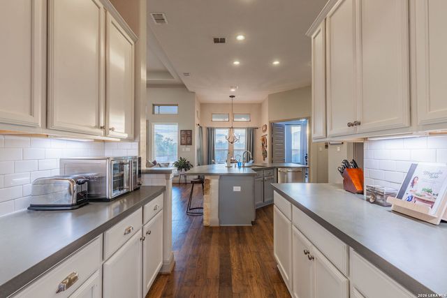 5679 COPPER VLY, New Braunfels, TX 78132