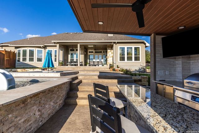 5679 COPPER VLY, New Braunfels, TX 78132