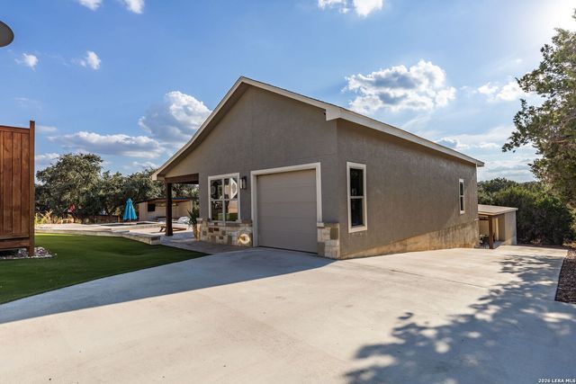 5679 COPPER VLY, New Braunfels, TX 78132