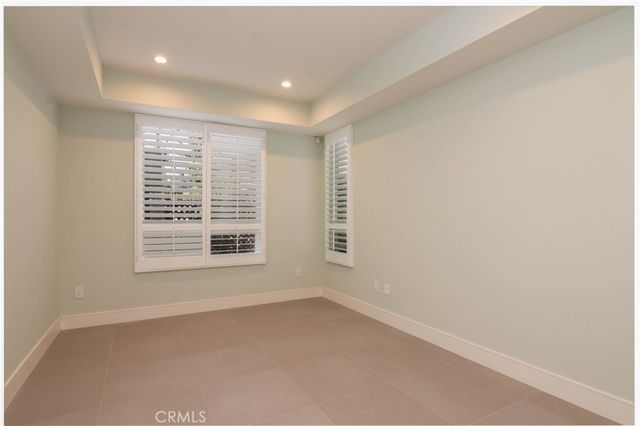 2225 Mira Vista Avenue 104, Montrose, CA 91020