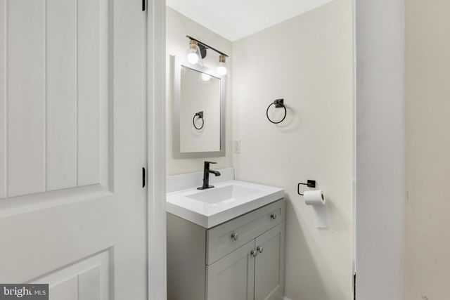 1523 N 2ND ST, Philadelphia, PA 19122