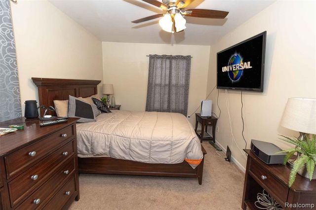3233 Northfield Court, Lake Orion, MI 48360