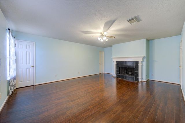 19722 Creekshore Drive, Katy, TX 77449