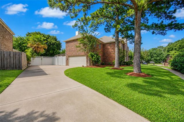 19722 Creekshore Drive, Katy, TX 77449