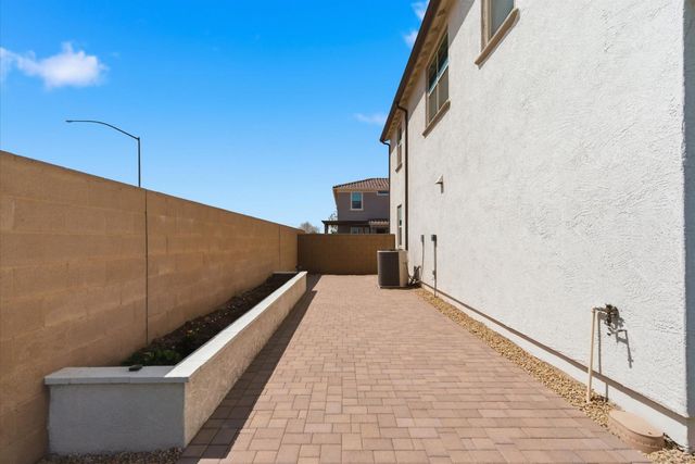 5935 S Coyote Canyon, Mesa, AZ 85212