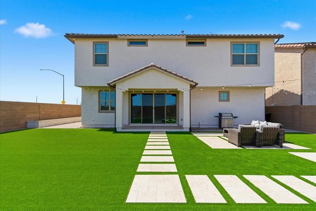 5935 S Coyote Canyon, Mesa, AZ 85212