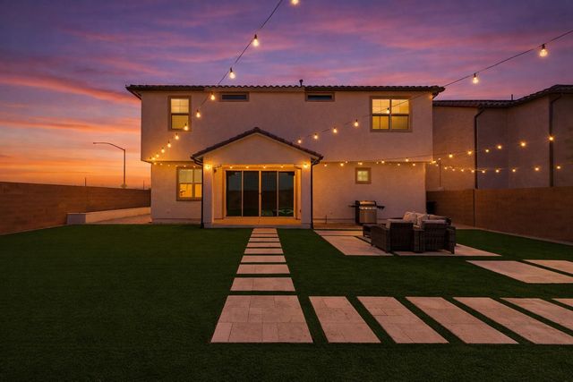 5935 S Coyote Canyon, Mesa, AZ 85212