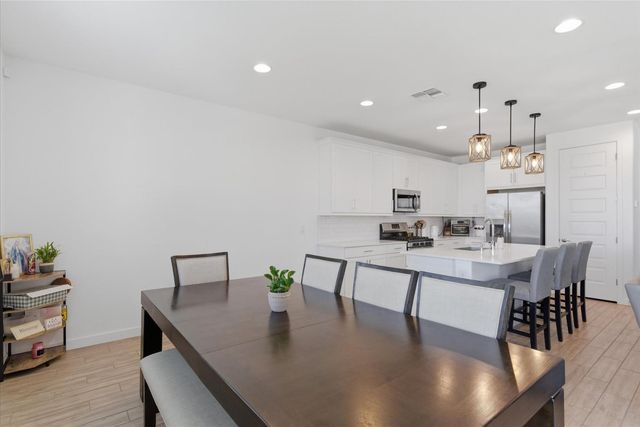 5935 S Coyote Canyon, Mesa, AZ 85212