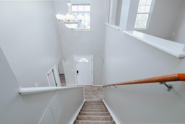 26 E Woodfield Drive, Etna, OH 43062