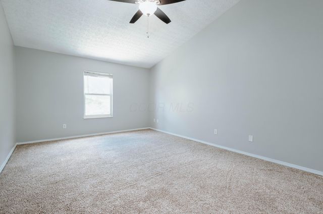 26 E Woodfield Drive, Etna, OH 43062