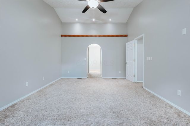 26 E Woodfield Drive, Etna, OH 43062