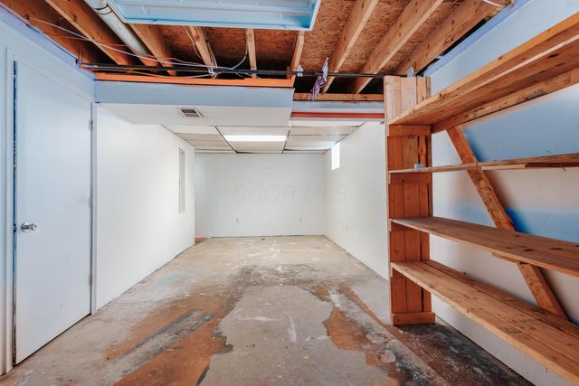 26 E Woodfield Drive, Etna, OH 43062