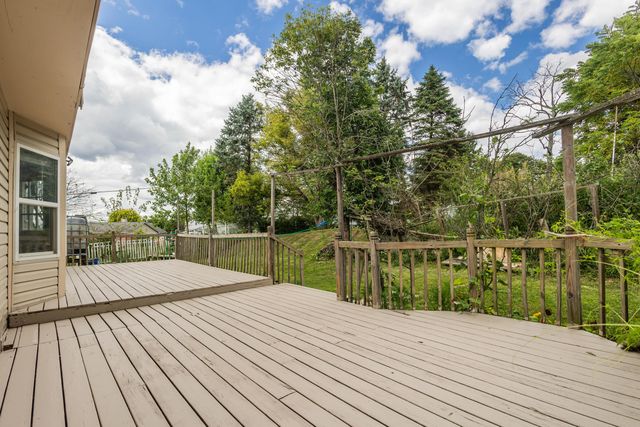 26 E Woodfield Drive, Etna, OH 43062