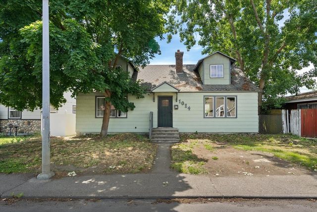 1024 E Wellesley Ave, Spokane, WA 99207