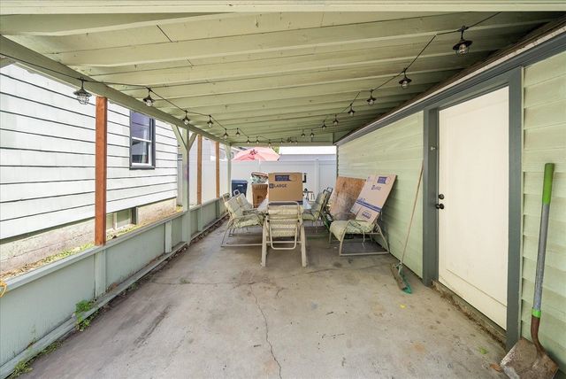1024 E Wellesley Ave, Spokane, WA 99207